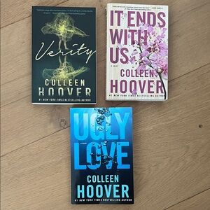 Colleen Hoover book set - Verity, It Ends With Us, Ugly Love
